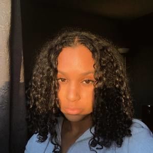 Meet your Posher, Alaysia